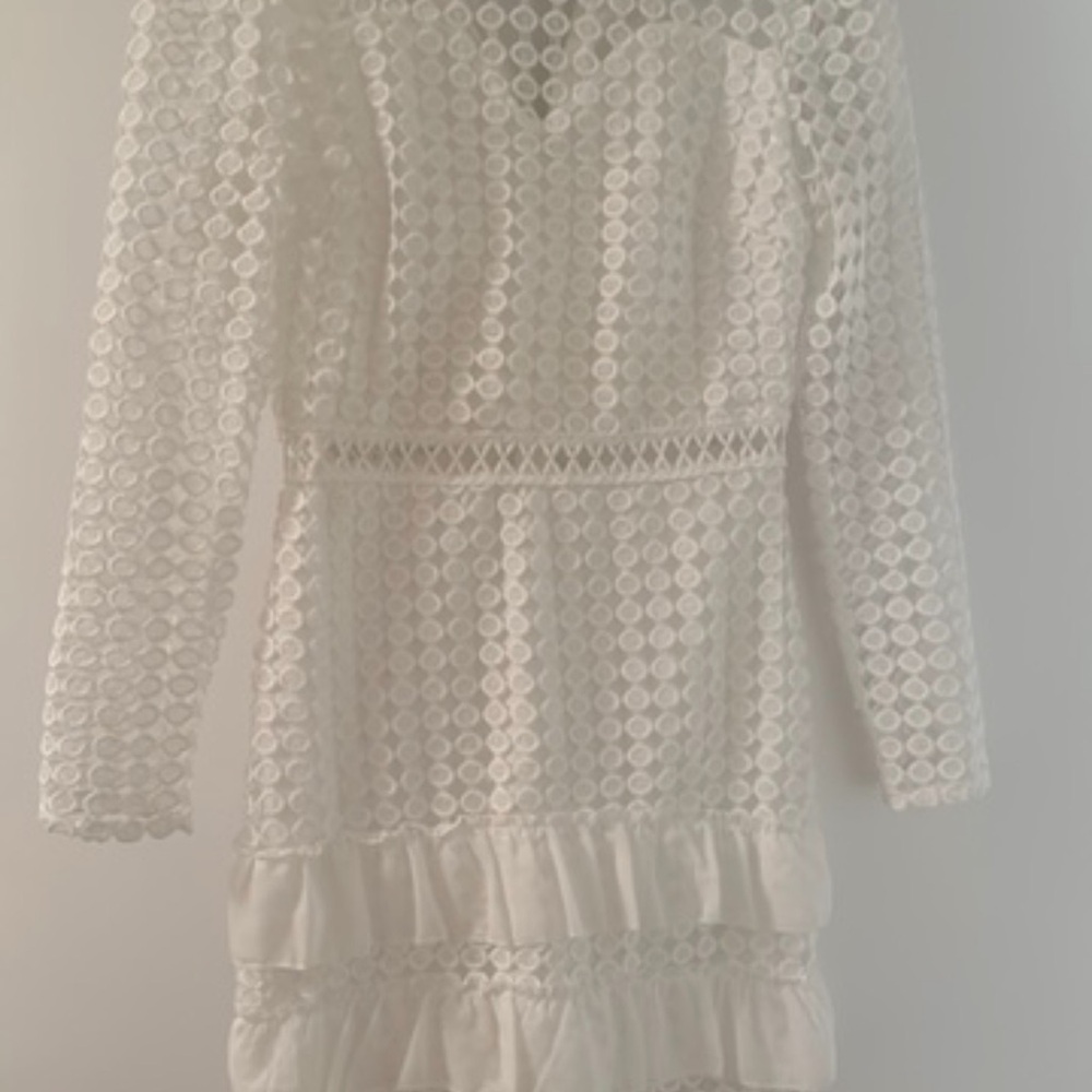 Elegant White Lace Dress